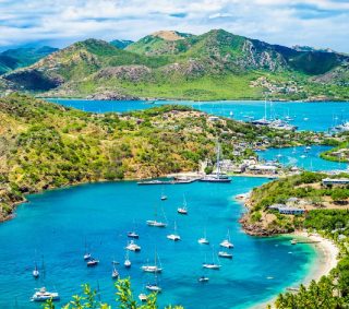 Đầu Tư Quốc Tịch Antigua và Barbuda